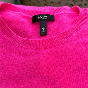 Aqua Cashmere Vibrant Pink Crew Neck Sweater Small NWOT